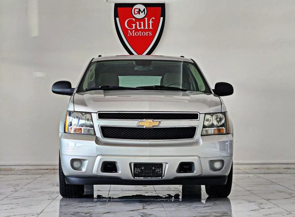Chevrolet Tahoe LS LT 5.3L-8CYL - EXCELLENT CONDITION-1-0