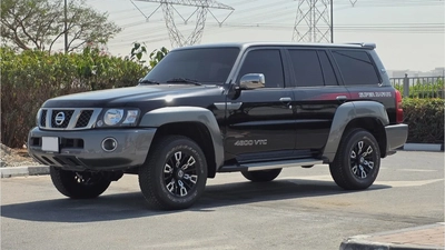 Nissan Patrol Super Safari Oustoura Edition (Black Red)-3