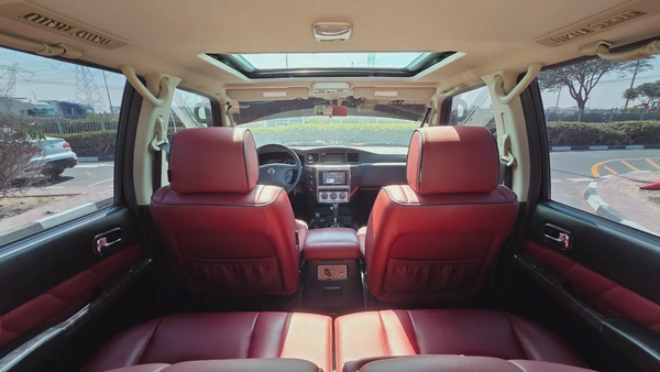 Nissan Patrol Super Safari Oustoura Edition (Black Red)