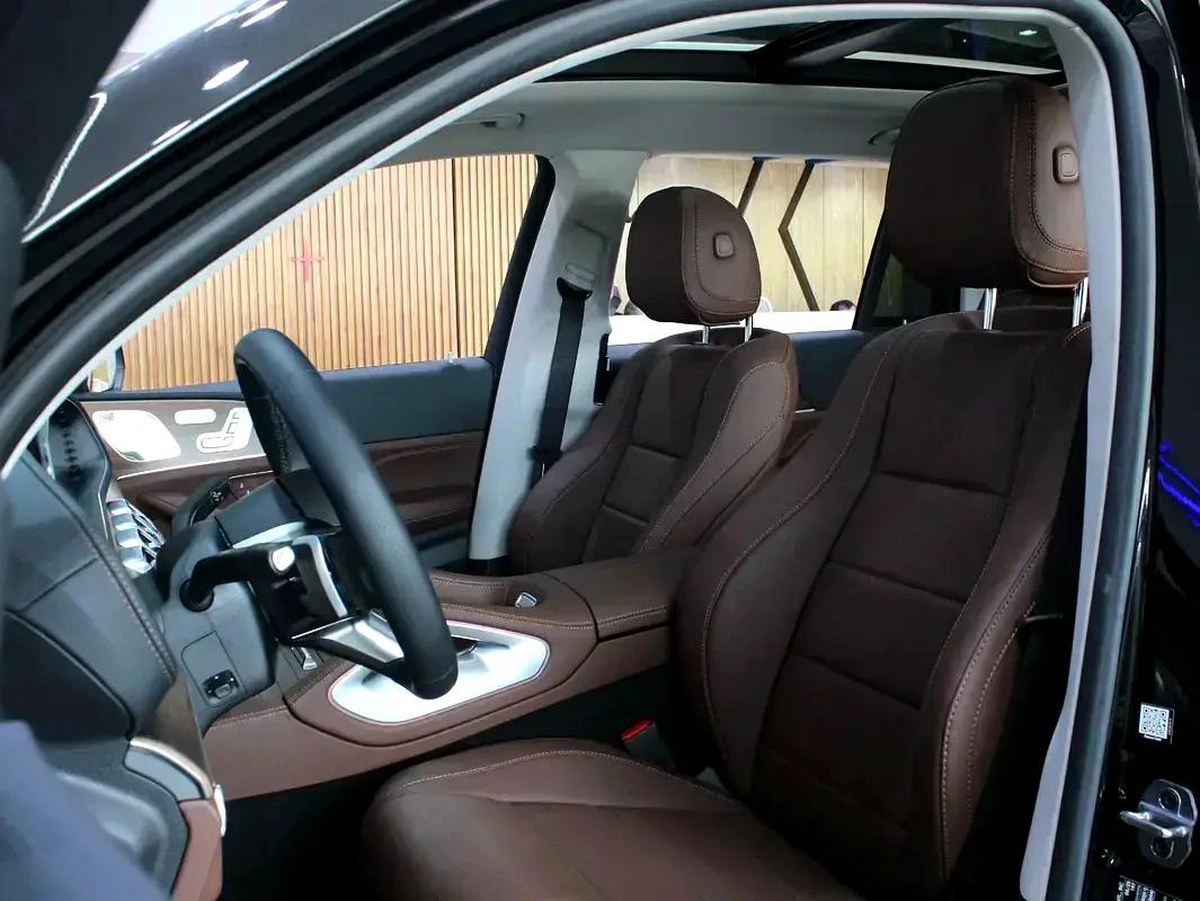2026 - Mercedes-Benz GLS 450 4MATIC Brand New!-1-1