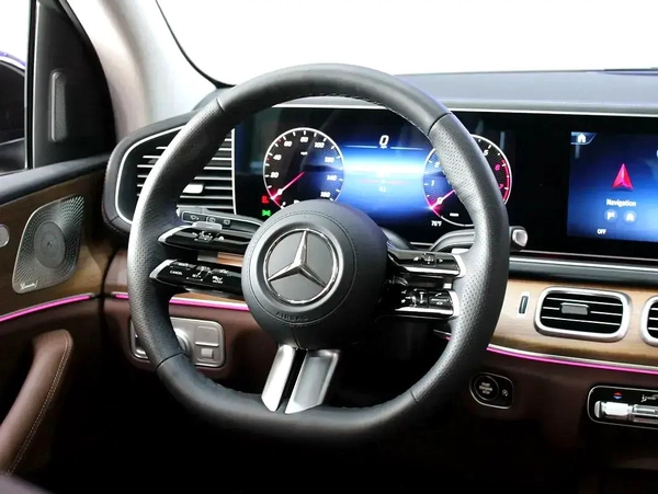 2026 - Mercedes-Benz GLS 450 4MATIC Brand New!