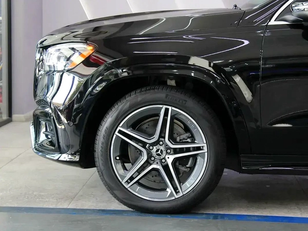 2026 - Mercedes-Benz GLS 450 4MATIC Brand New!
