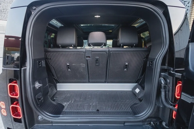 Land Rover Defender 90 2024-2