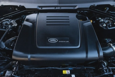 Land Rover Defender 90 2024-8