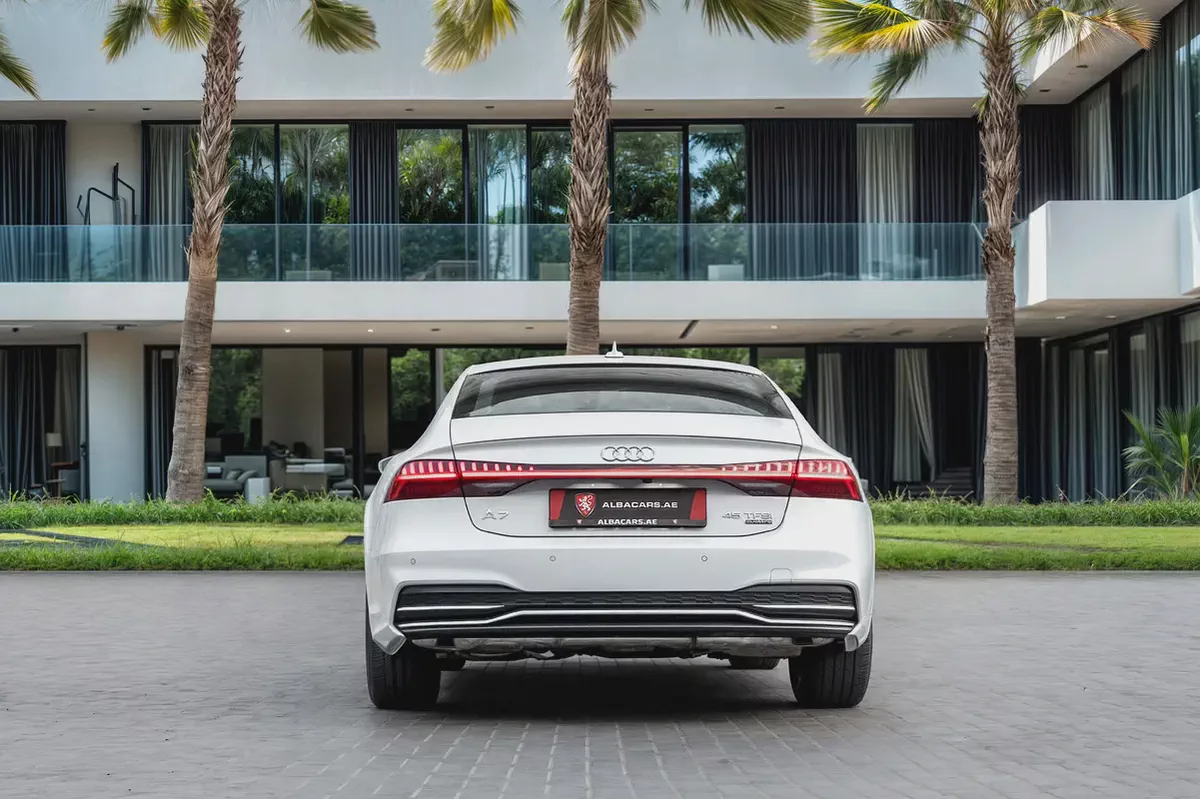4,642 P.M |  A7 S-Line | 0% Downpayment | Excellent Condition!-4-4