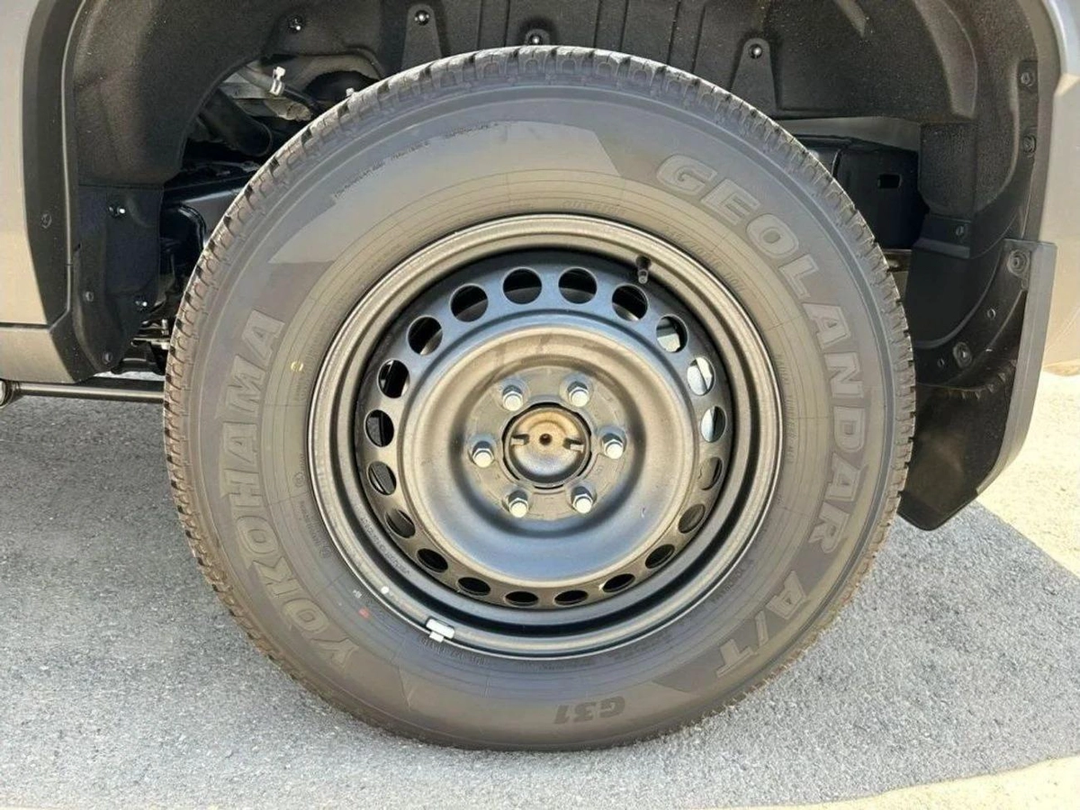 Toyota Prado 2.4L PETROL AVAILABLE DIESEL 2024 GCC-1-1