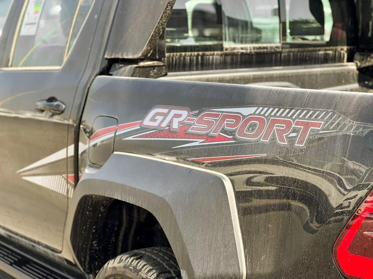 Toyota Hilux GR SPORT - EXPORT ONLY 2.8L DSL-10-0
