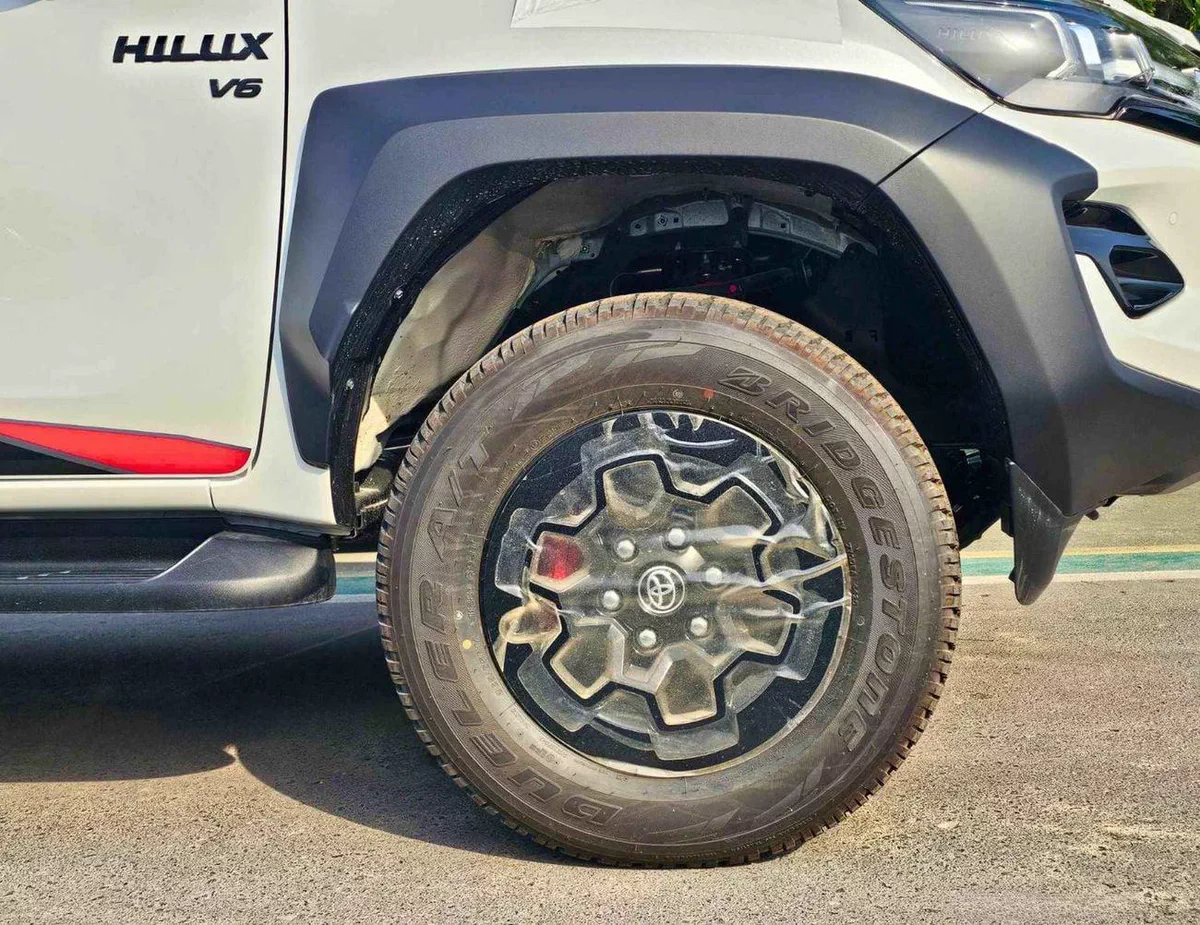 Toyota Hilux ADVENTURE GR SPORT WIDE BODY / 4.0L PETROL V6 / OVER FENDER / TRIP TRONIC / 360*CAMERA / DRIVER PWR SEATS WITH-6-0