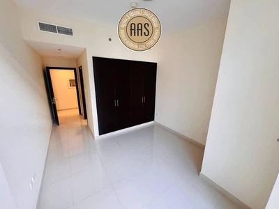 SPACIOUS 2BHK || FAMILY BUILDING || NEAR TO METRO-9
