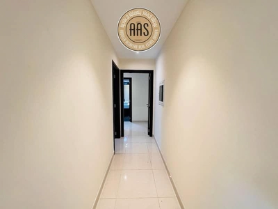 SPACIOUS 2BHK || FAMILY BUILDING || NEAR TO METRO-4