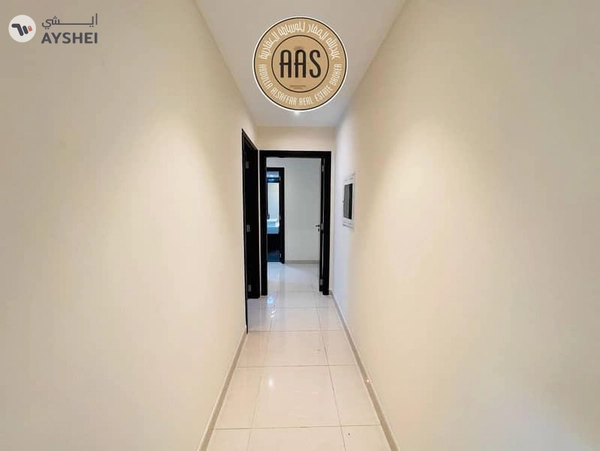 SPACIOUS 2BHK || FAMILY BUILDING || NEAR TO METRO