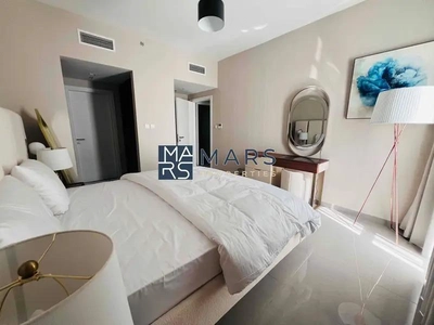 Luxurious // Brand New // Pool View // Furnished-9