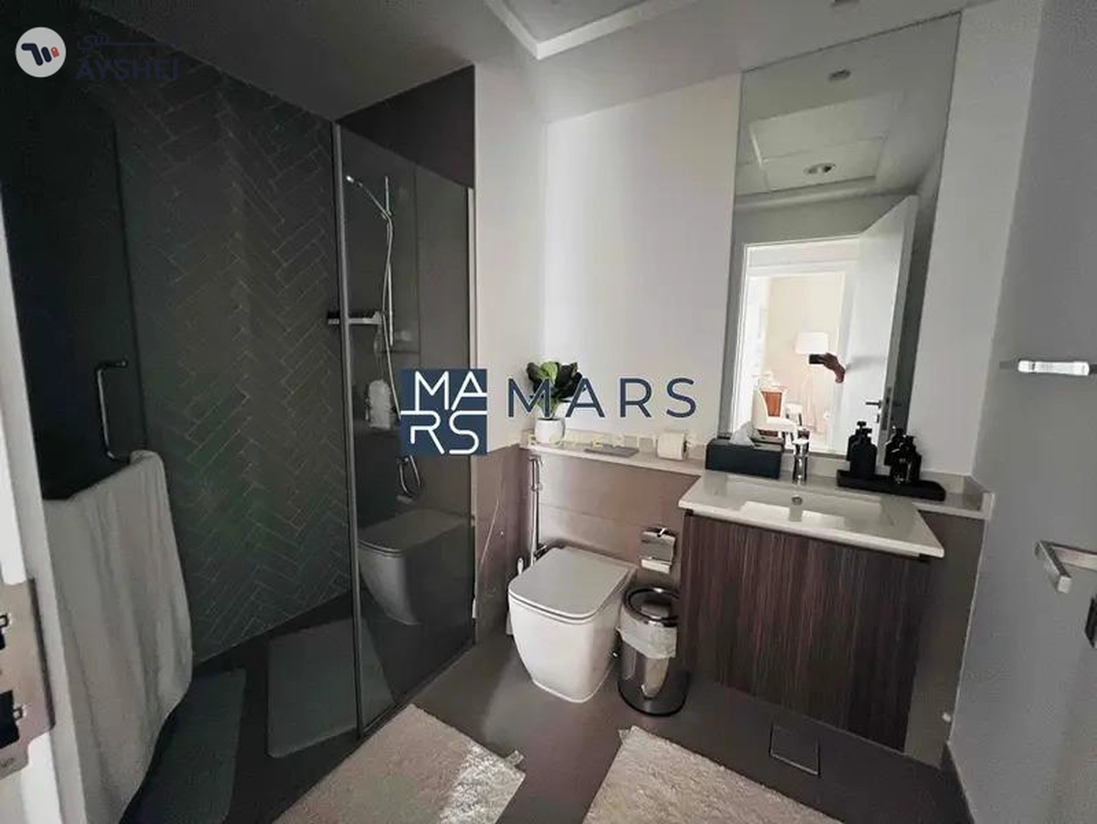 Luxurious // Brand New // Pool View // Furnished-12-12