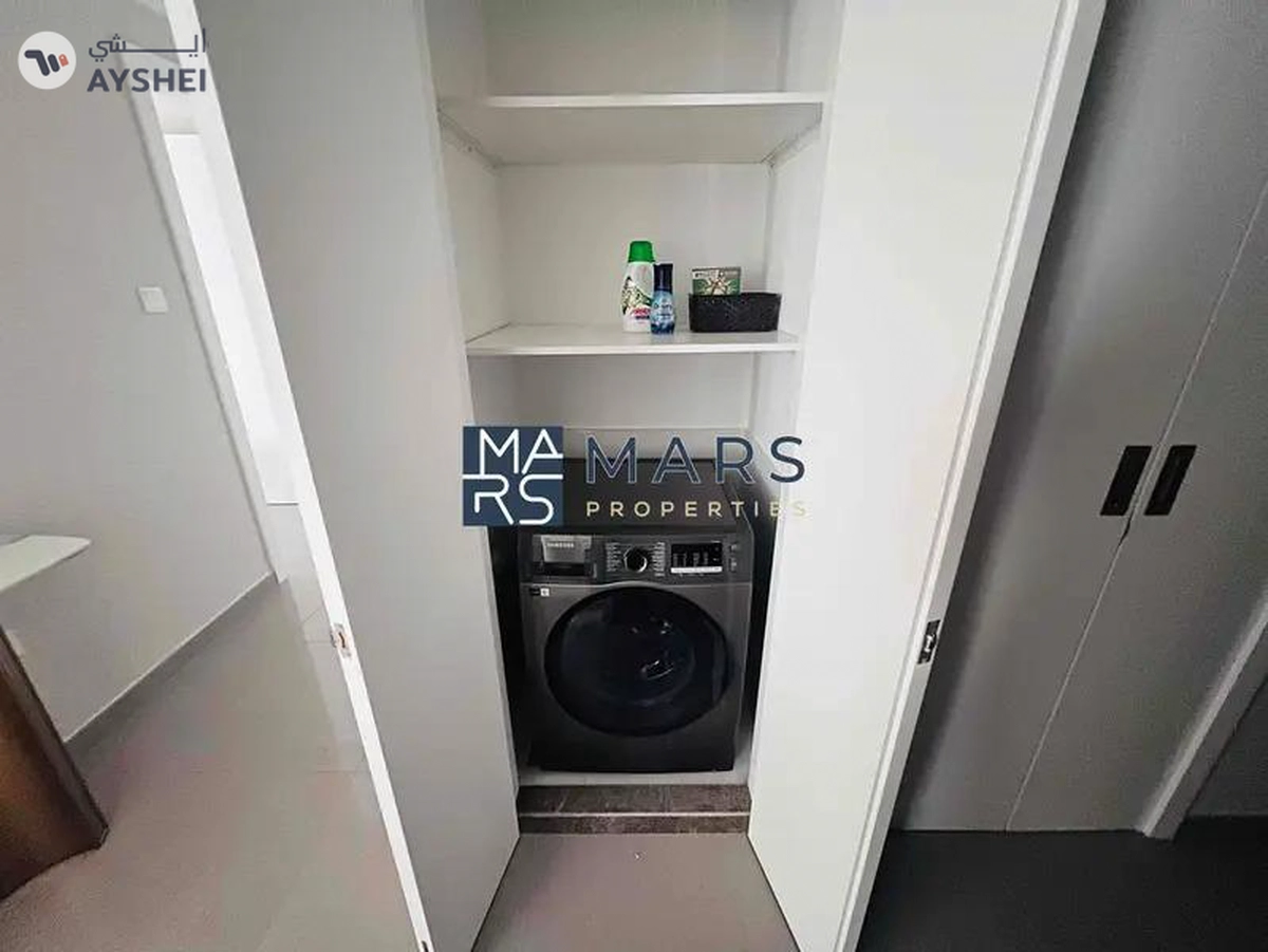 Luxurious // Brand New // Pool View // Furnished-2-2