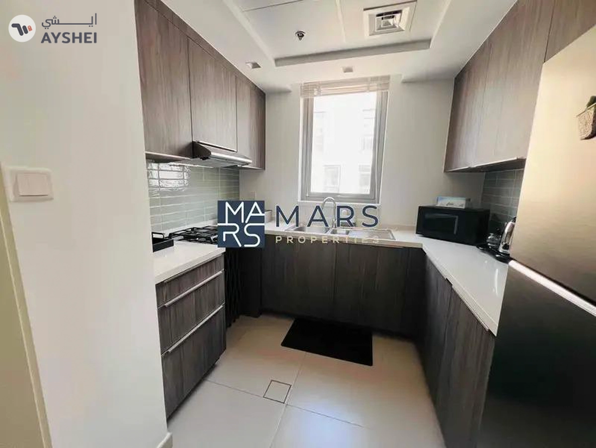 Luxurious // Brand New // Pool View // Furnished-5-5