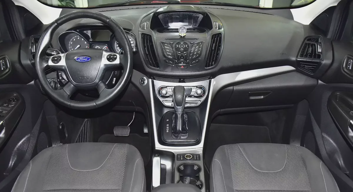 EXCELLENT DEAL for our Ford Escape ( 2016 Model ) in Red Color GCC Specs-10-10