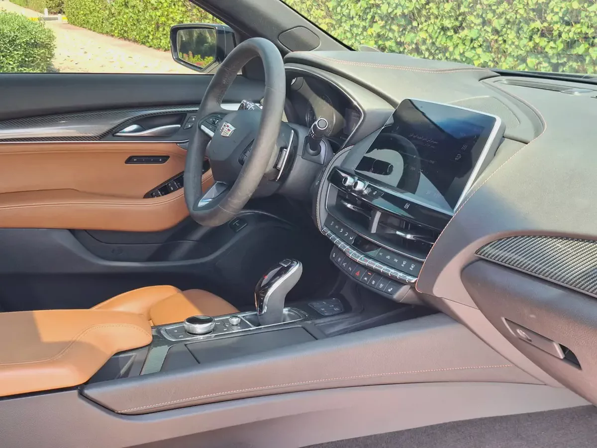 Cadillac CT5 2020 Full option  Panrimac roof تتصدر للسعودية-12-12