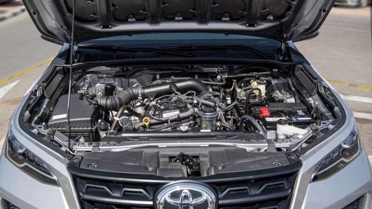 Toyota Fortuner GX2 Toyota Fortuner 2.7L V4 7SETER 4x4 MY 2024-19-0