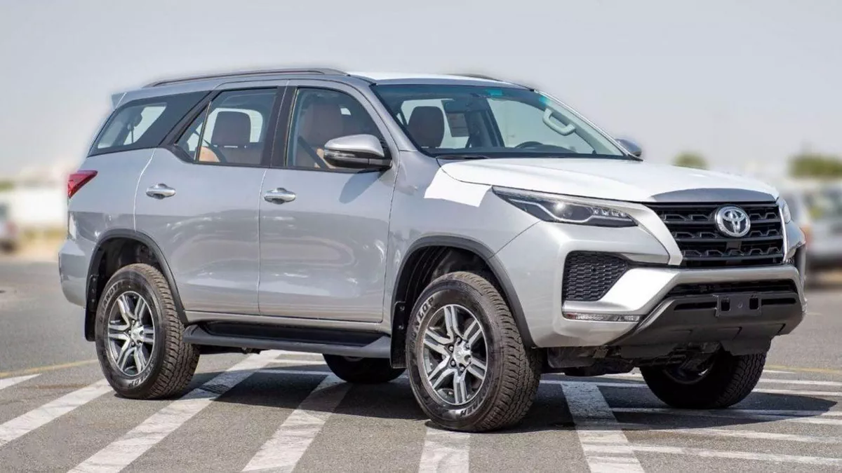 Toyota Fortuner GX2 Toyota Fortuner 2.7L V4 7SETER 4x4 MY 2024-1-0