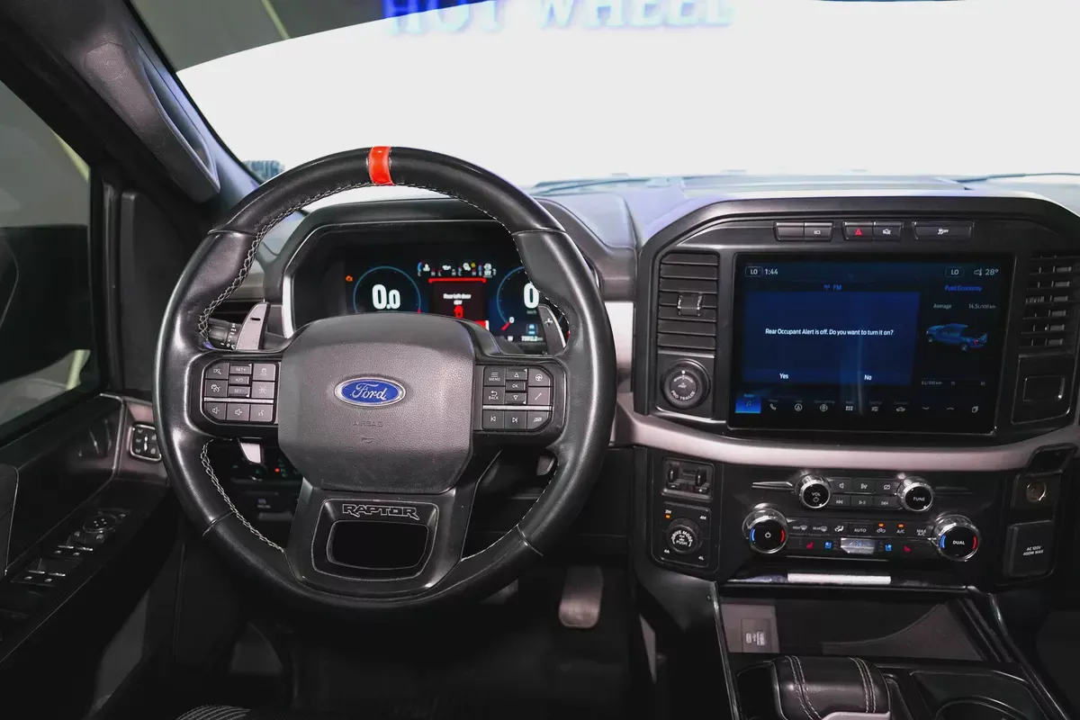 2022 - Ford F-150 Raptor V6 Very Good condition, No accidents-13-13