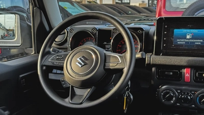 Suzuki Jimny GL AT 2026 (GCC Specs) 1.5L - Brand New 5 Doors-15