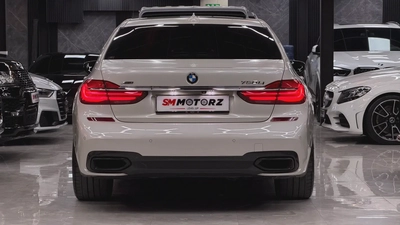 2019 GCC BMW 750li X DRIVE M SPORTS WARRANTY AND FINANCE AVAILABLE-3