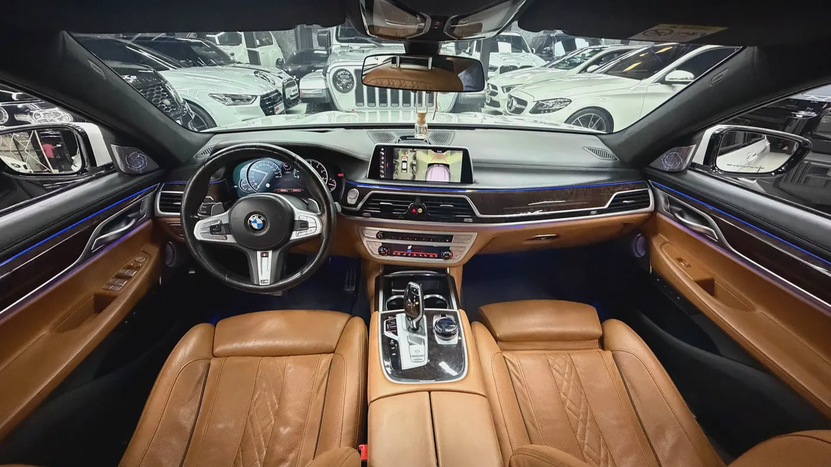 2019 GCC BMW 750li X DRIVE M SPORTS WARRANTY AND FINANCE AVAILABLE-11-11