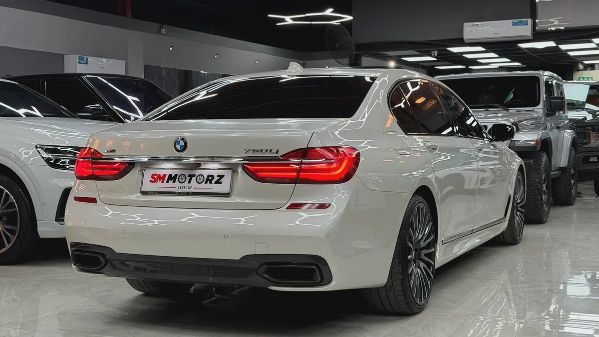 2019 GCC BMW 750li X DRIVE M SPORTS WARRANTY AND FINANCE AVAILABLE-5-5
