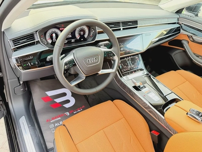 اودي A8 55 TFSI Quattro اسود / زعفراني 2026 (النابوذة)-10