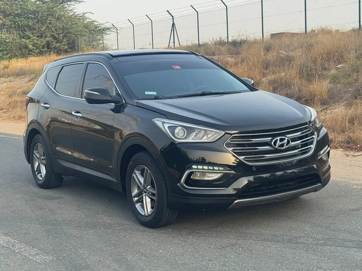 2017 Hyundai Santa Fe Sport | Canadian Specs | Well Maintained-1-1