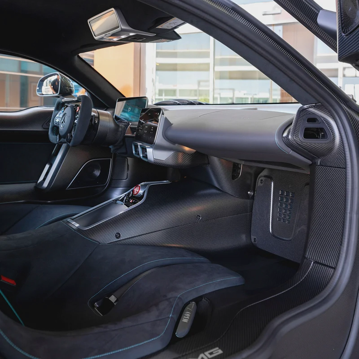 2024 MERCEDES AMG ONE BRAND NEW ( 1 OF 275)-14-14