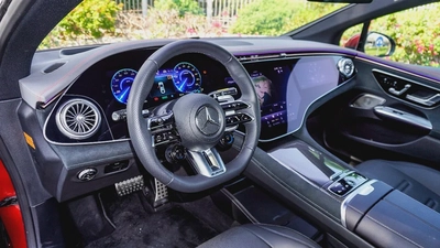 MERCEDES EQE53 4 MATIC PLUS 2023!! FIVE YEARS WARRANTY-11