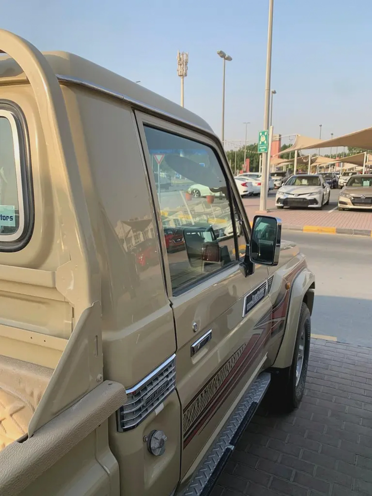 سوق الحراج الشارقة معرض الهامور 36-8-8