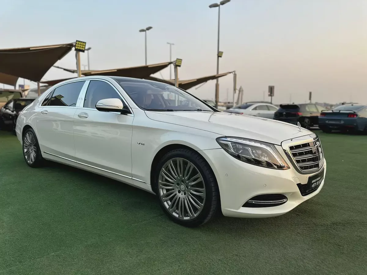 (2015) MERCEDES S600 //MAYBACH// GCC LOW MILEAGE -ORIGINAL PAINT--3-3
