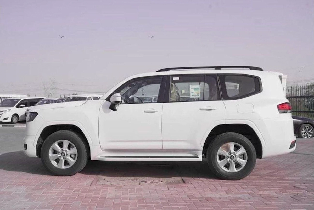 Toyota Land Cruiser GXR 3.5L-1-0