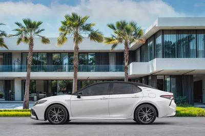 2,155 P.M |  Camry Sport V6 | 0% Downpayment | Toyota Warranty!-1