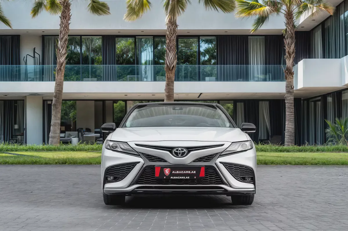 2,155 P.M |  Camry Sport V6 | 0% Downpayment | Toyota Warranty!-3-3