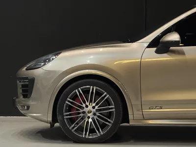 Porsche Cayenne GTS-6
