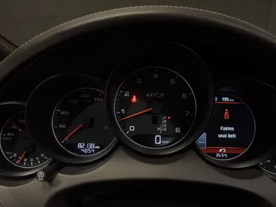 Porsche Cayenne GTS-8