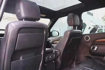 Land Rover Discovery HSE 2018-GCC Specs - Original Paint-6
