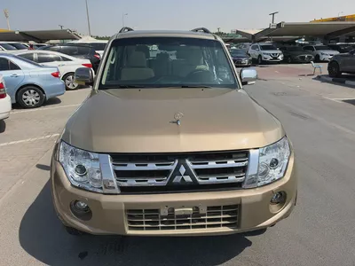 Mitsubshi pajero 2013 fullopshin goldcolor GCC-0