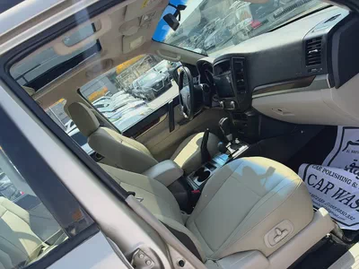 Mitsubshi pajero 2013 fullopshin goldcolor GCC-7