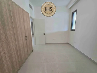 Brand New 5 BR Villa || Corner Unit Fully Fitted Kitchen-15