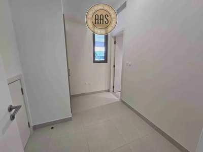 Brand New 5 BR Villa || Corner Unit Fully Fitted Kitchen-17