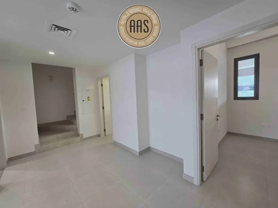 Brand New 5 BR Villa || Corner Unit Fully Fitted Kitchen-19