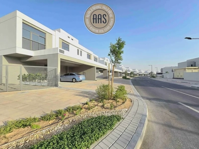 Brand New 5 BR Villa || Corner Unit Fully Fitted Kitchen-27