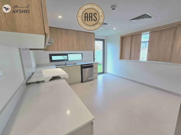 Brand New 5 BR Villa || Corner Unit Fully Fitted Kitchen