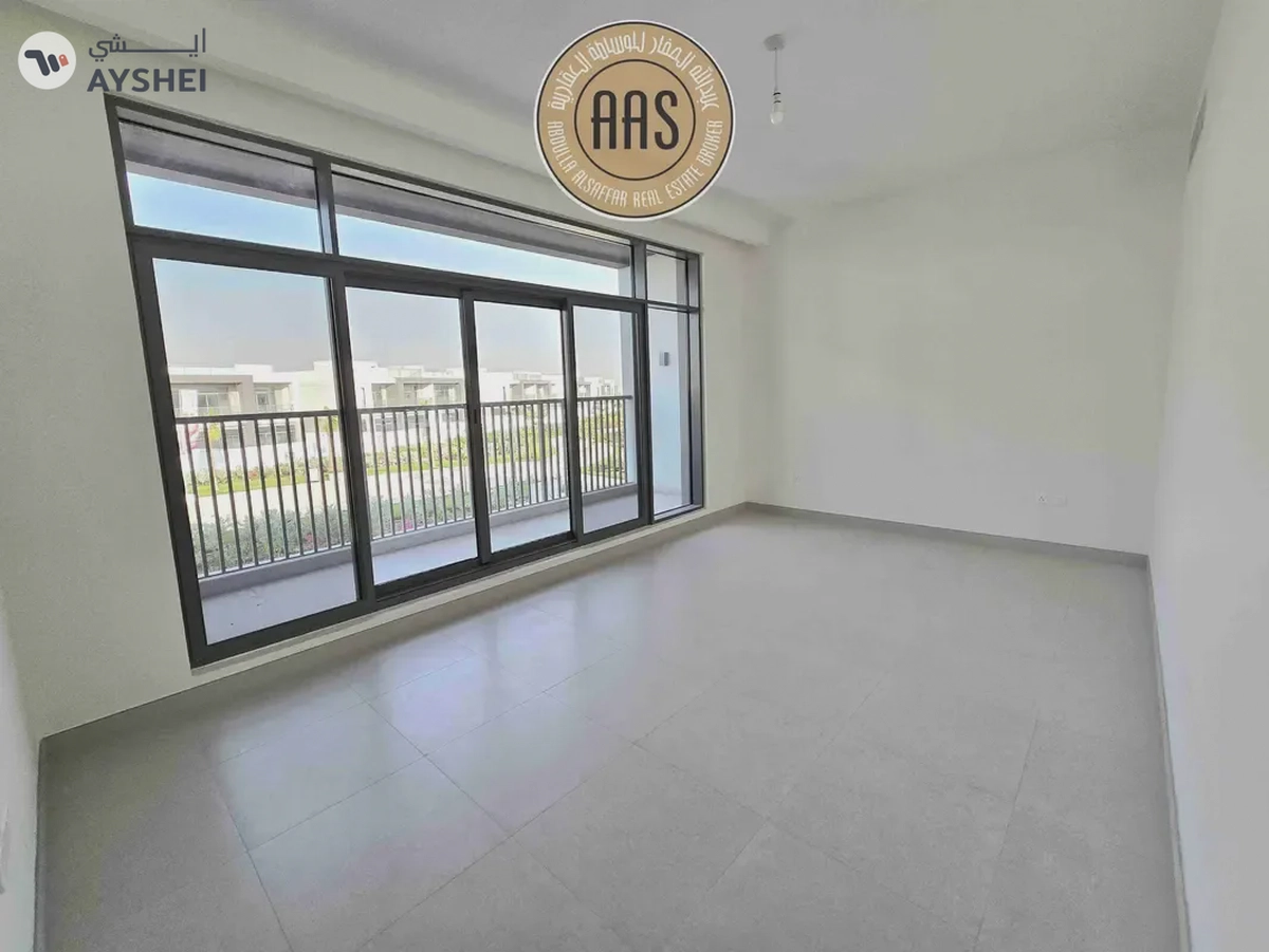 Brand New 5 BR Villa || Corner Unit Fully Fitted Kitchen-1-1