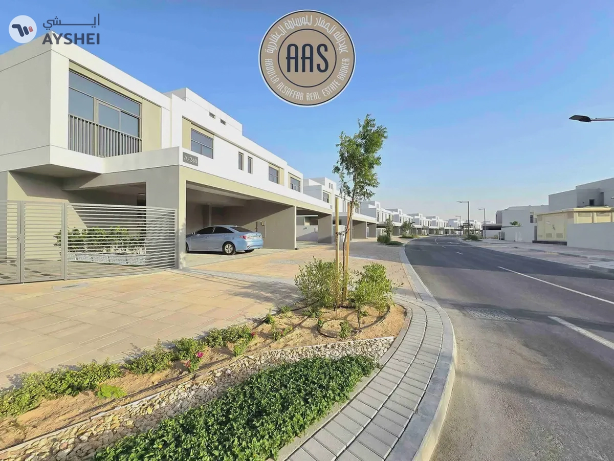 Brand New 5 BR Villa || Corner Unit Fully Fitted Kitchen-27-27