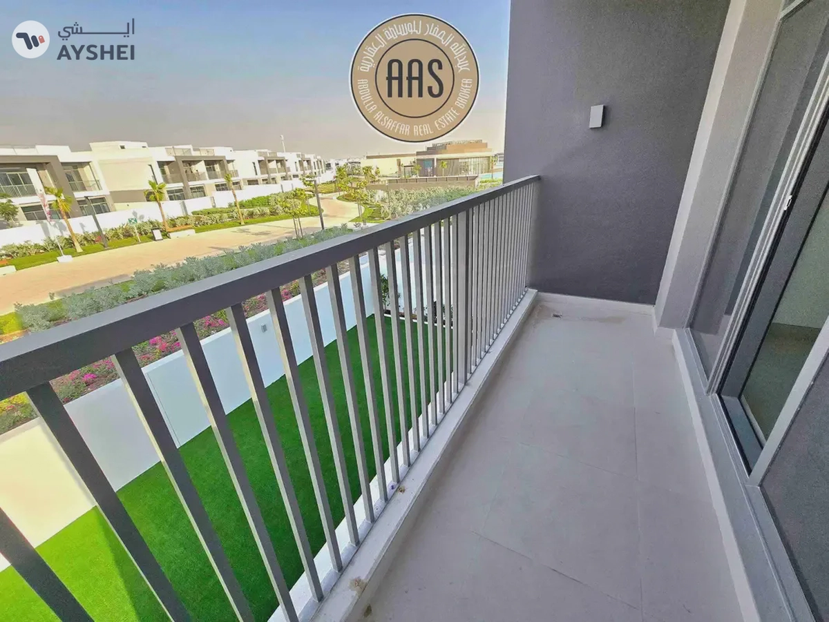 Brand New 5 BR Villa || Corner Unit Fully Fitted Kitchen-3-3
